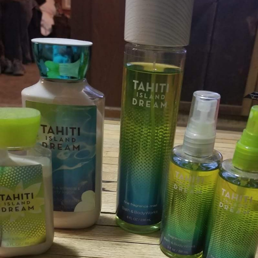 Tahiti Island Dream bath and body works
